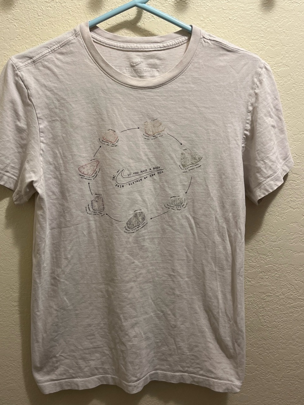 Nike Cream Graphic Short-Sleeve Tee